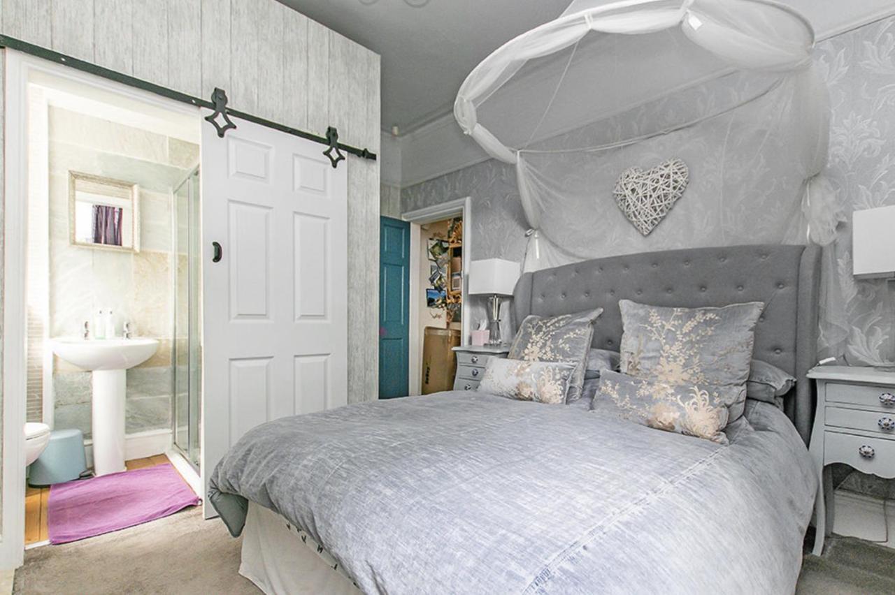 Sunny Mount Bed & Breakfast Gedling
